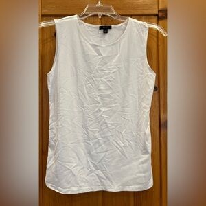 NWOT Alfani Women’s Classic White Tank Top